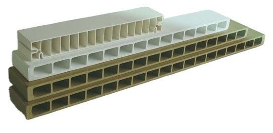 PC εσωτερικές πόρτες κούφιο πίνακα πόρτες extrusion κατασκευή μηχανή με 3Cr17 υλικό
