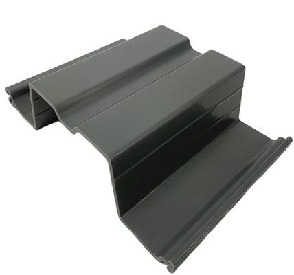 3Cr17 Υλικό καλούπις Πιλόια φύλλων από PVC για τοπίο με μακροχρόνια διαχείριση της διάβρωσης