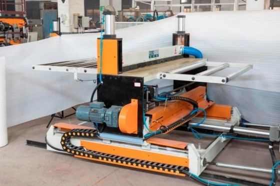 Μηχανή εκχύλισης κωνικών δίδυμων βιδών PVC γυαλισμένων φύλλων οροφής με ABB Inverte