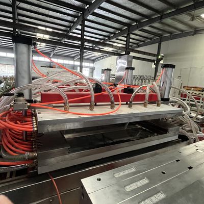 Σχήματα οικιακών προϊόντων για πίνακες PC Pe Upvc Profile Extrusion Die Mold Mold Mold Molding