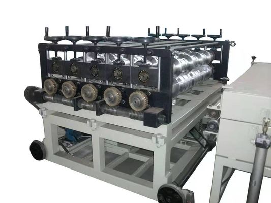 Διπλή βίδα σχεδιασμός PVC οροφή πλακάκια γραμμή παραγωγής με 80/156mm διάμετρο βίδα