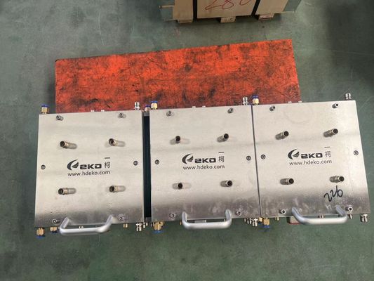 Επαγγελματικό μούχλα WPC για εκτόξευση UPVC PVC WPC PE μούχλα χειροπέδου