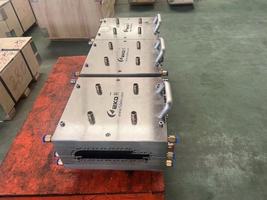 Επαγγελματικό μούχλα WPC για εκτόξευση UPVC PVC WPC PE μούχλα χειροπέδου