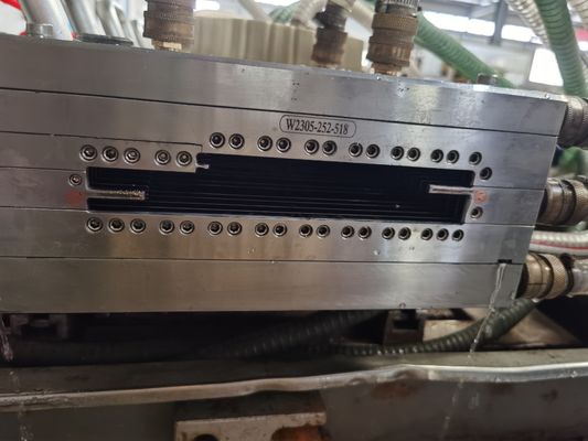 3CR17 Τεχνουργήματα εκτόξευσης καλούπιων για μηχανή εκτόξευσης καλούπιων WPC και πλαστικών