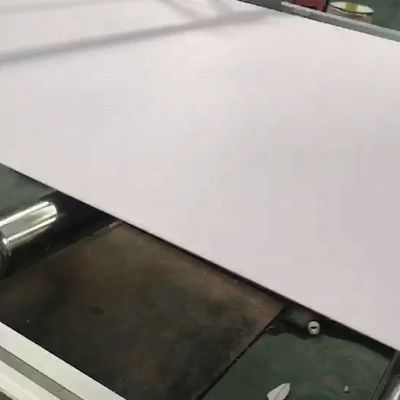 Επεξεργασία επιφάνειας για την ηλεκτροπληγή, την γυάλωση και την επεξεργασία της επιφάνειας για την παραγωγή πλακών από αφρό PVC/μόλφους εκχύλισης