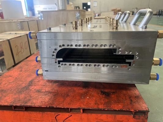 3CR17 Σχήμα υλικού PVC Προφίλ Έκτασης Σχήμα κατασκευαστή για ξύλινο πλαστικό πλαίσιο πόρτας