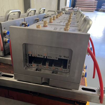 Προσαρμοσμένο 3CR17 Extrusion Die για την ανάγλυψη προφίλ παράθυρο συν-εξόρυξης στο AutoCAD