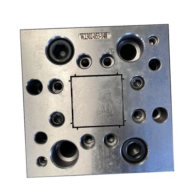 Εξωτερικό προφίλ Βιτρίνες Προϊόν 3CR17 PVC Τυποποίηση και βαθμονόμηση με δεξαμενή νερού