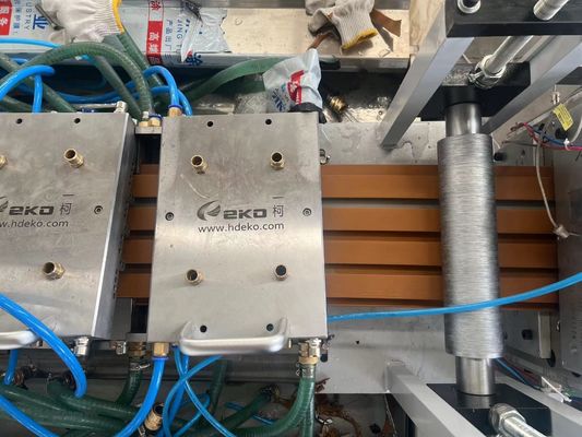 3CR17 Σχήμα υλικό PVC πλαστική ακρόσβεση για WPE οροφή Λογισμικό σχεδιασμού AutoCAD