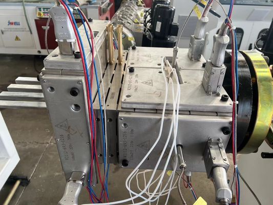 3CR17 Σχήμα υλικό PVC πλαστική ακρόσβεση για WPE οροφή Λογισμικό σχεδιασμού AutoCAD