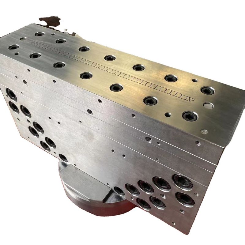 Συμπληρωματική εξόρυξη Wallboard Asa Pc Pe Upvc Profile Extrusion Die Mold Moulds σε ασημένιο PVC